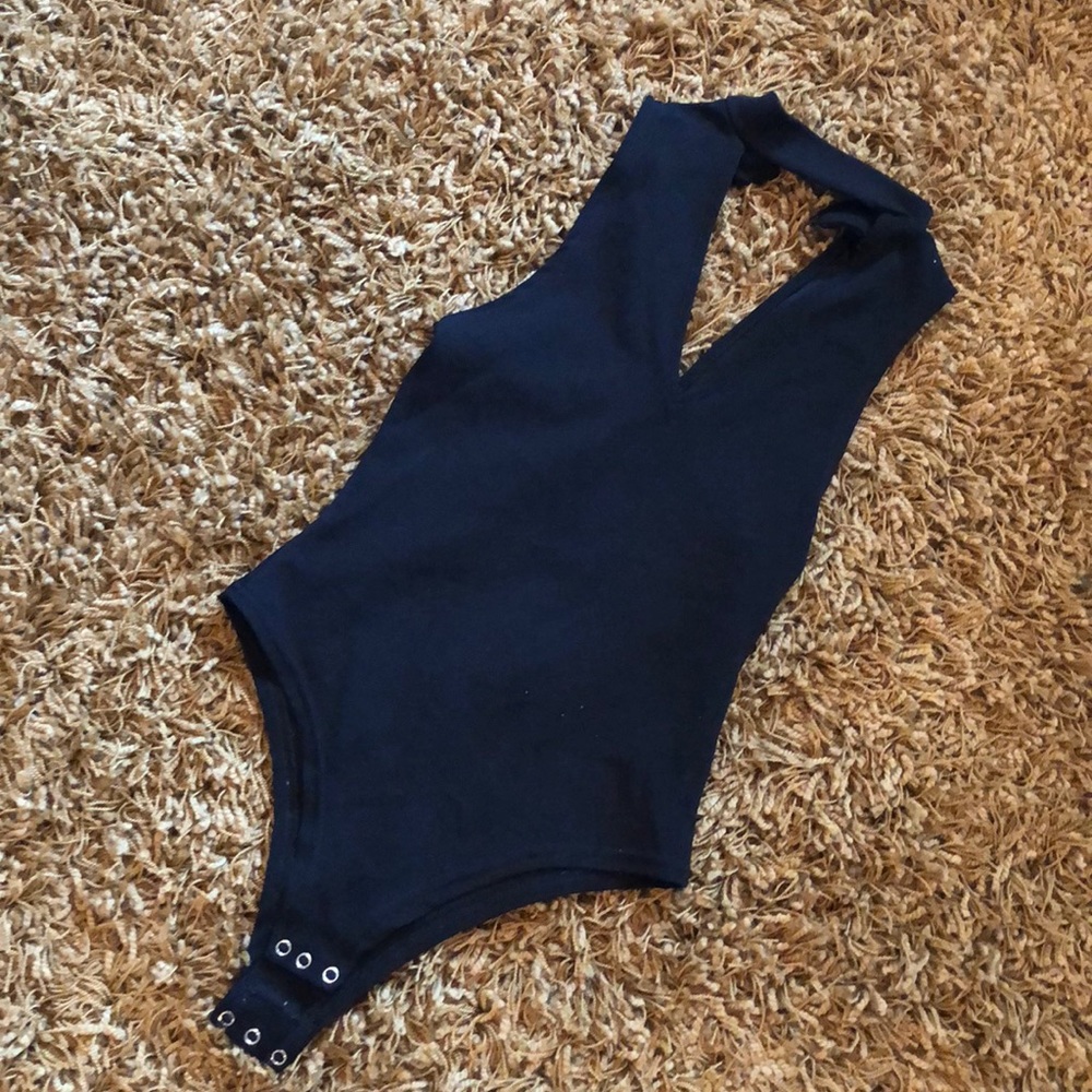 Black body suit